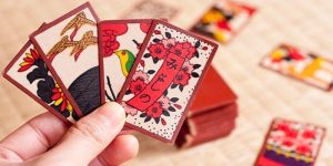 Chi tiết cách đánh karuta dễ hiểu 